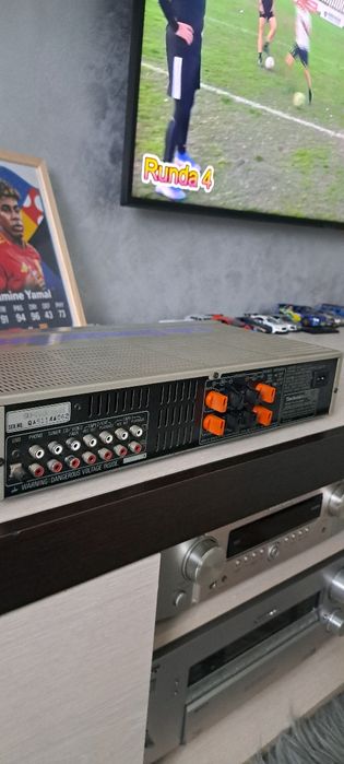 Amplificator vintage Techics