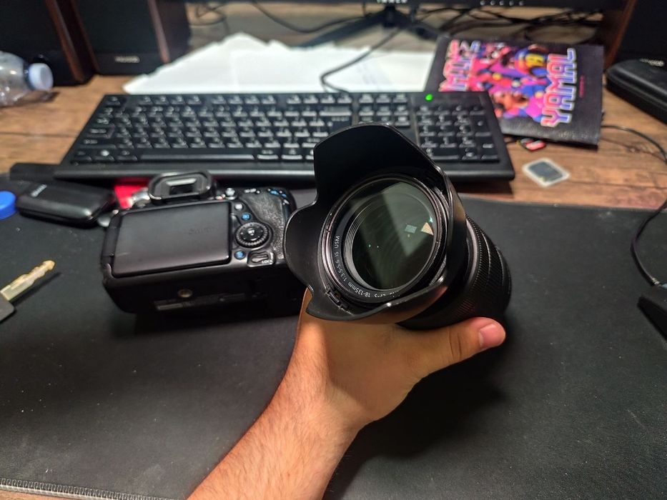 Canon eos 80d + 18.135 obektiv