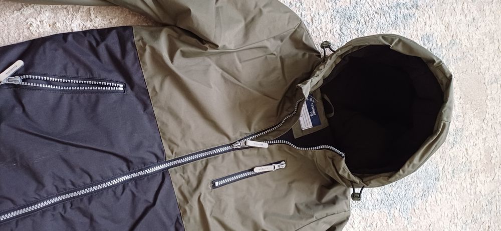 Куртки демисезон на мальчика 140р