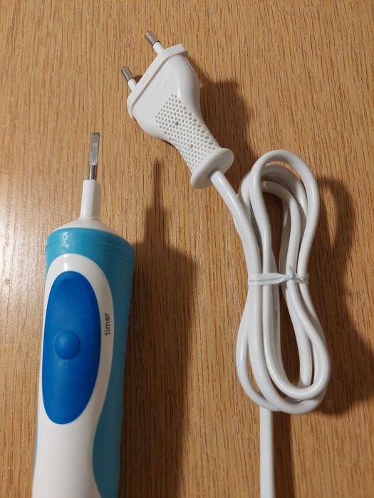 Incarcator periuta dinti Braun Oral-B