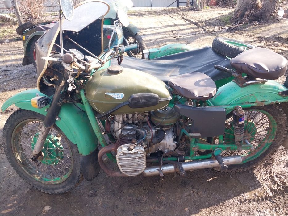 Мотоцикл Урал с коляской