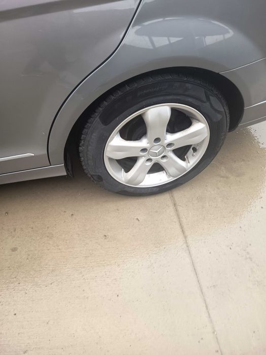 Мерцедес220 авангард