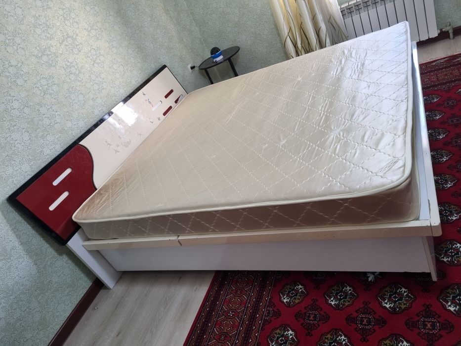 Продается кровать