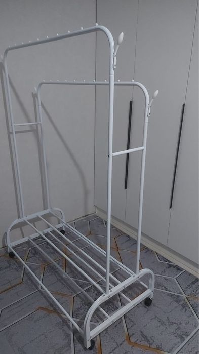 Вешалка для одежды