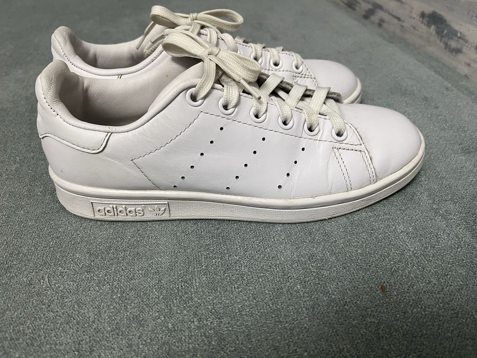 Кроссовки adidas, размер 38