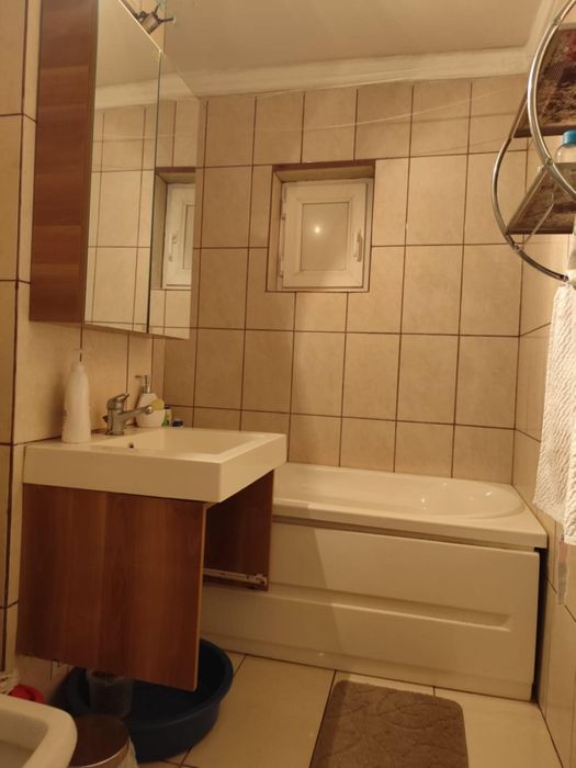 Apartament -ANCHIRIERE-  cu doua camere , CRAIOVITA NOUA