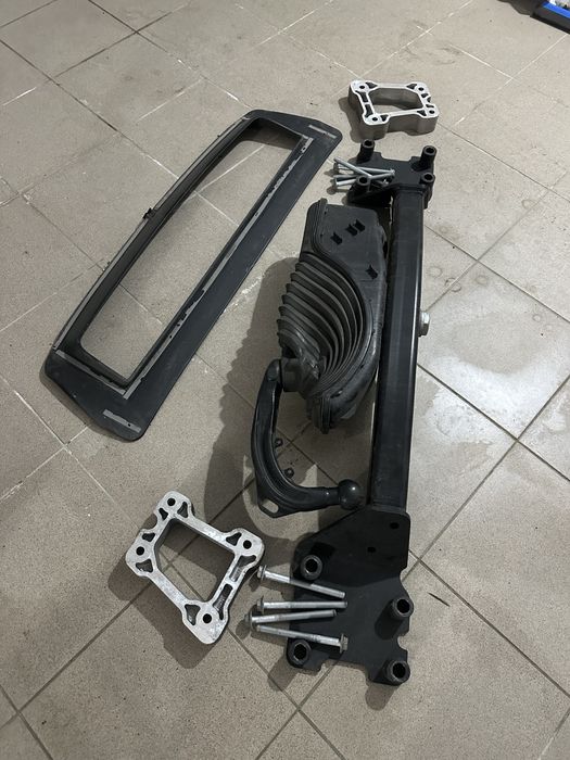 Carlig remorcare Bentley Bentayga