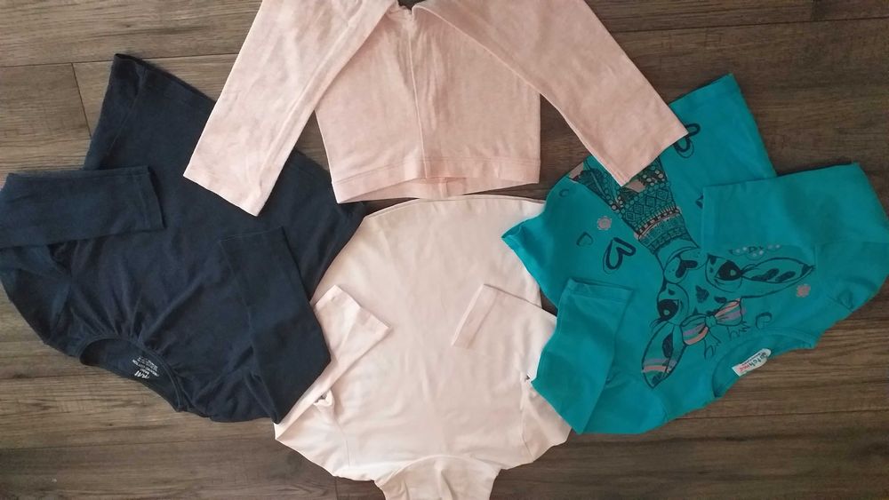 Детски оригинални  комплекти -25-35лв.брой