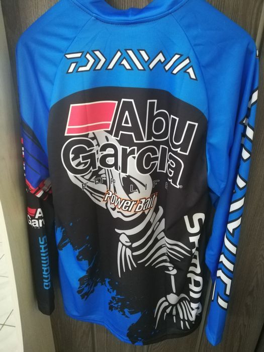 Продам футболку (джерси)