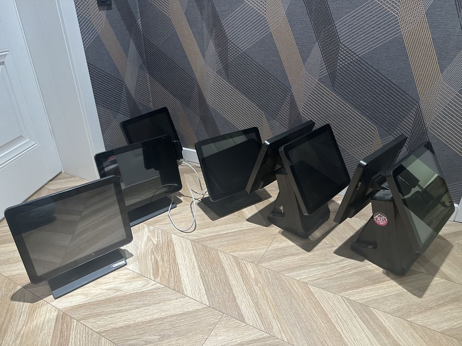 Pos monoblok для кафе, установлено айко (iiko) 6штук