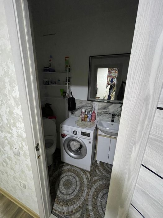 Продам 2 ком квартиру