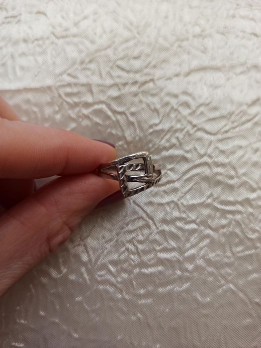 Сребърен пръстен