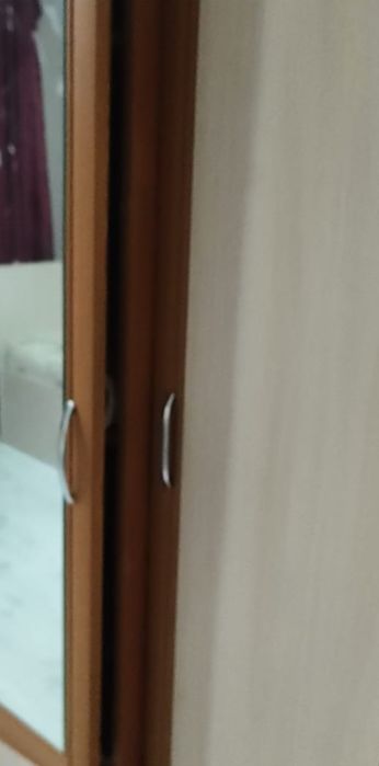 Продам шкаф для спальни б/у