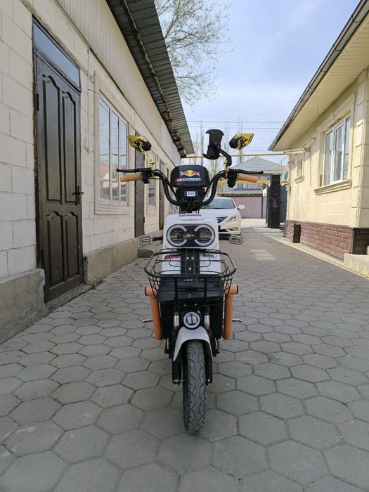 Электроскутер Tank 108