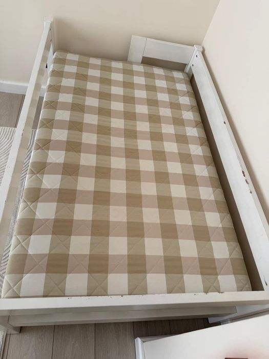 Кровать детская срочно продам