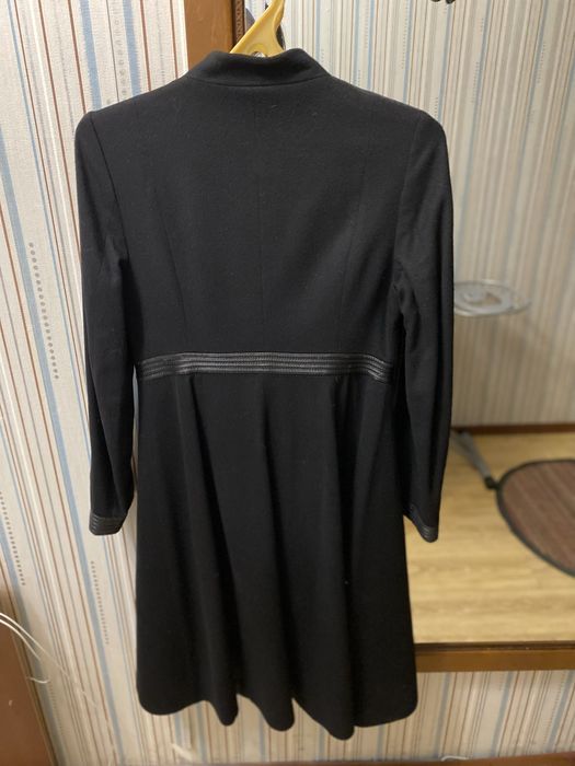 Продам пальто итальянское