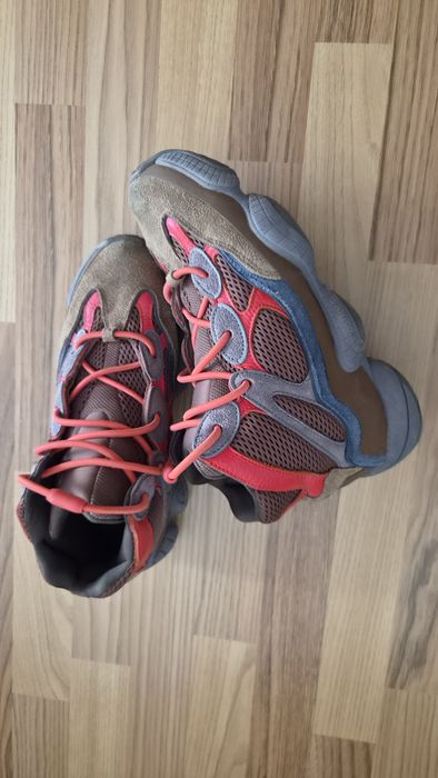 Yeezi 500 High sumac