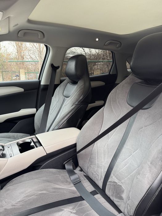 BYD YUAN UP full позиция