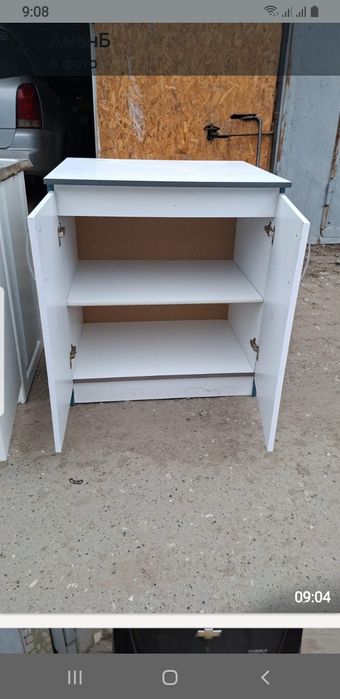 Продам два кухонных шкафа