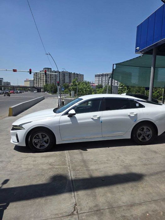 Продается KIA K5