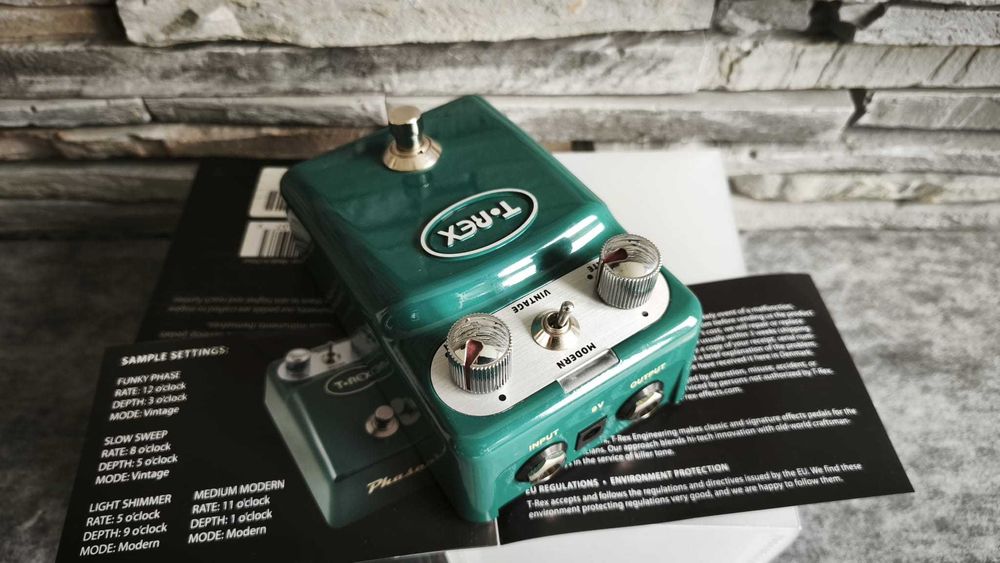 Pedala chitara T-REX Tonebug Phaser - Booster - Fuzz - Garantie