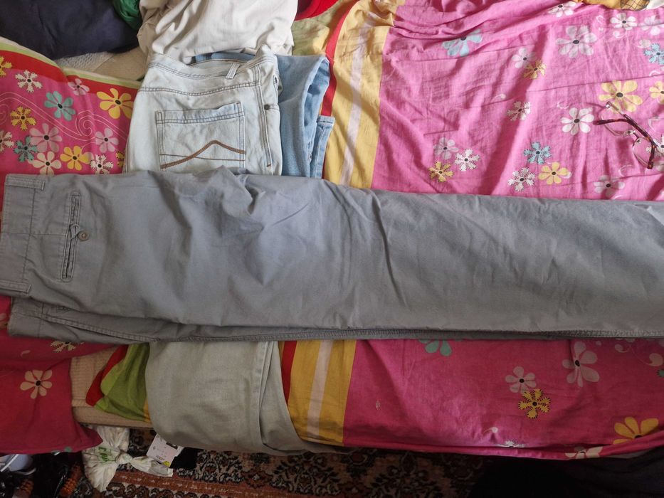 Pantaloni barbatesti firma