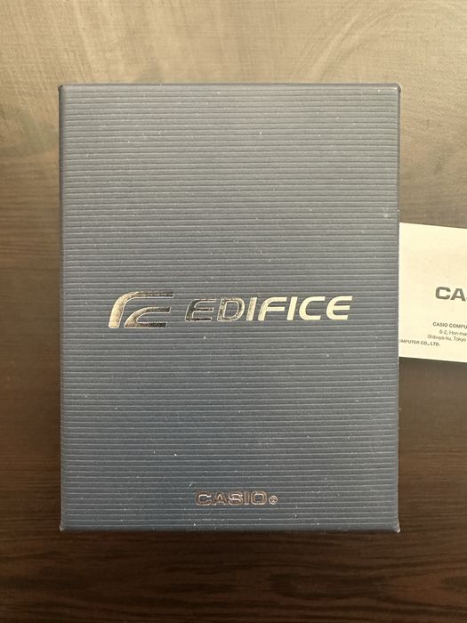 Часовник Casio Edifice EFV-C110D-1A3V - неразличим от нов