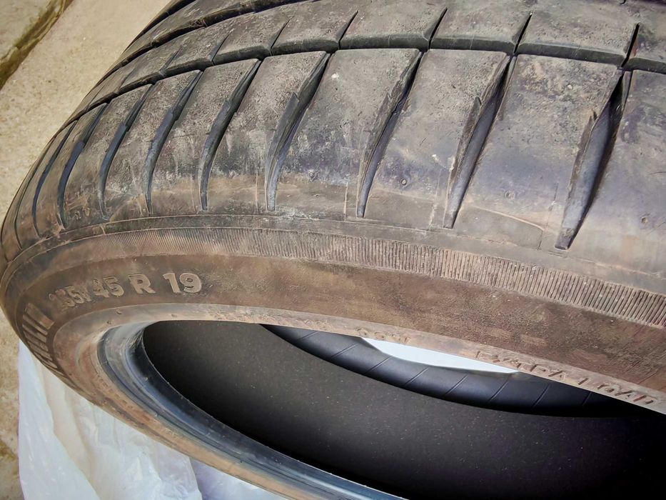 Летни гуми за електрическа кола Michelin Pilot Sport EV 235/45/R19