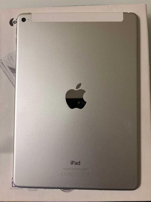 Apple IPAD AIR 2, argintie, 16 GB, impecabila cu tastatura Logitech
