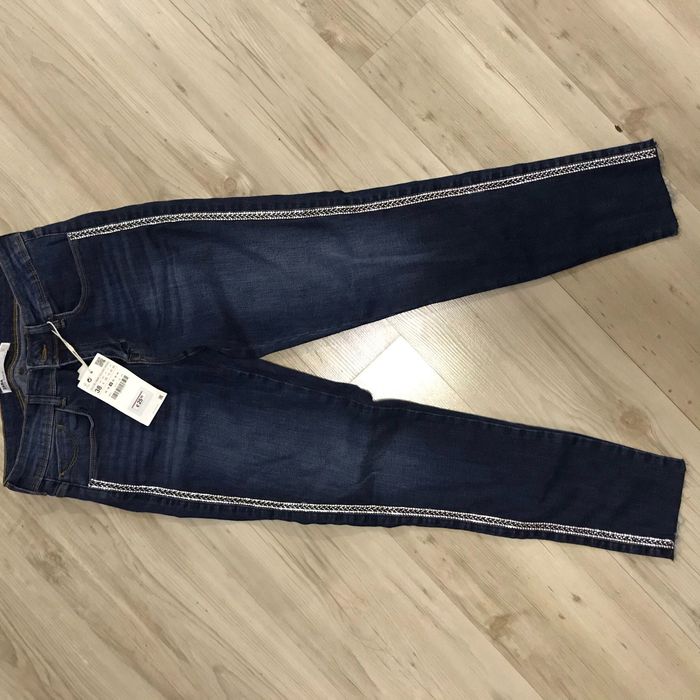 Панталони и дънки Зара