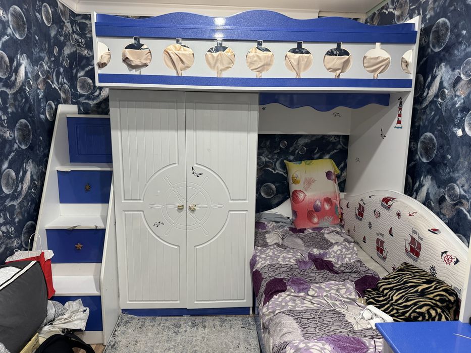 Продам детскую мебель