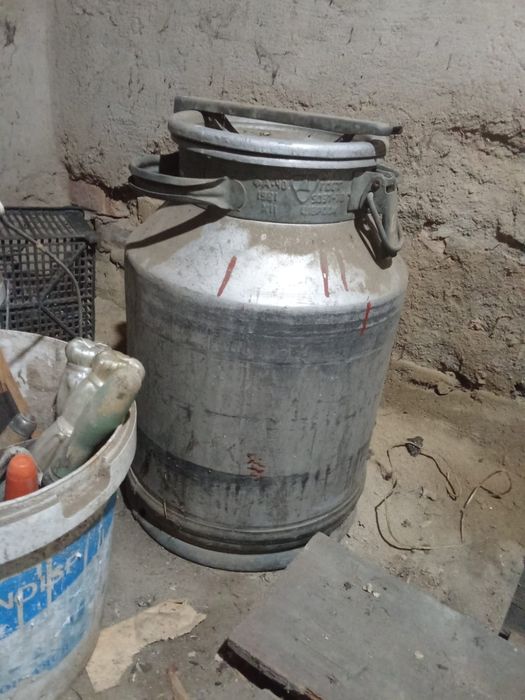 Фляга пищевая для воды и молока