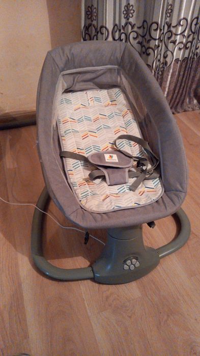 Продам шезлонг  в