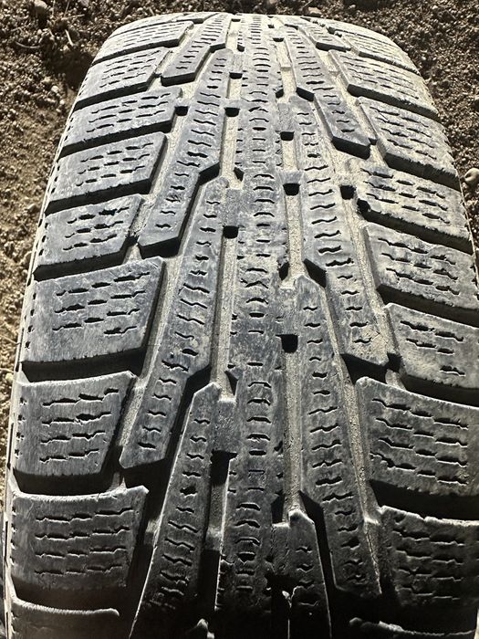 Авто шины 225/65R17 (4шт)