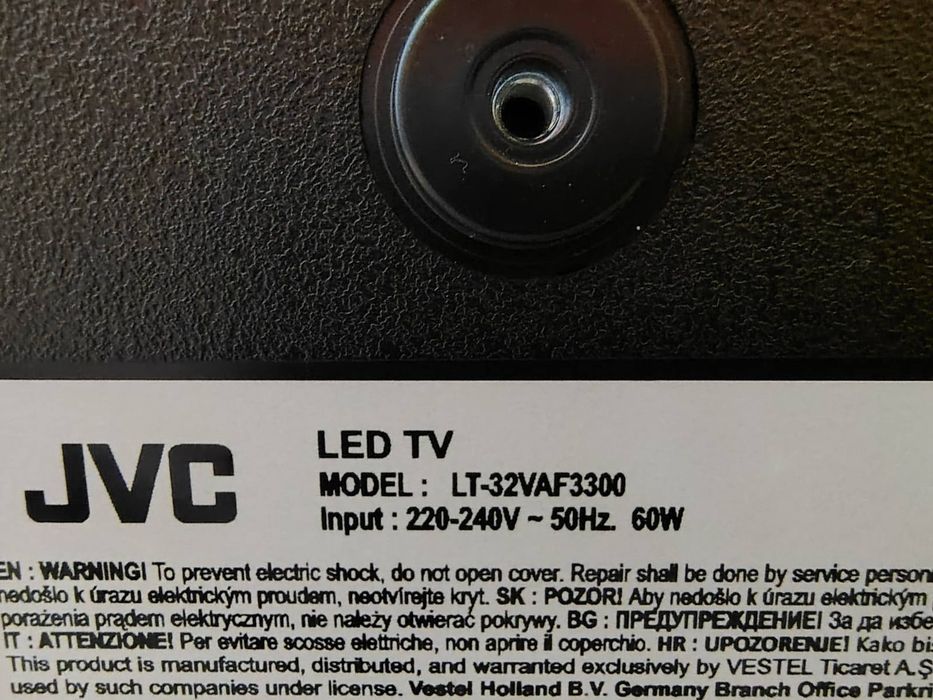 LED Телевизор JVC с гаранция  модел LT-32VAF3300