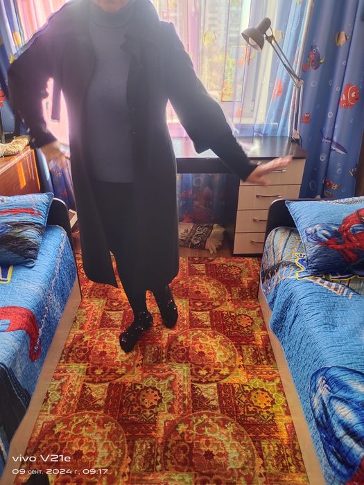 Пальто демисезонные пальто в оотличном состояни