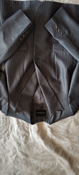 Костюм от финна вълна