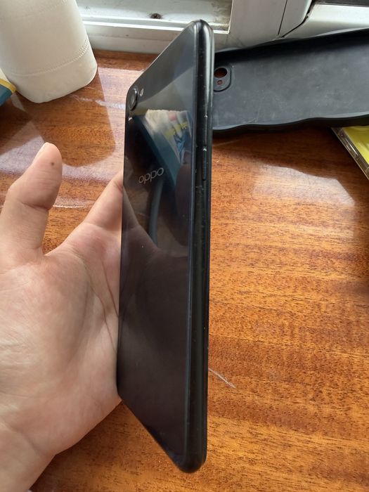 Oppo a3 в хорошим состояний
