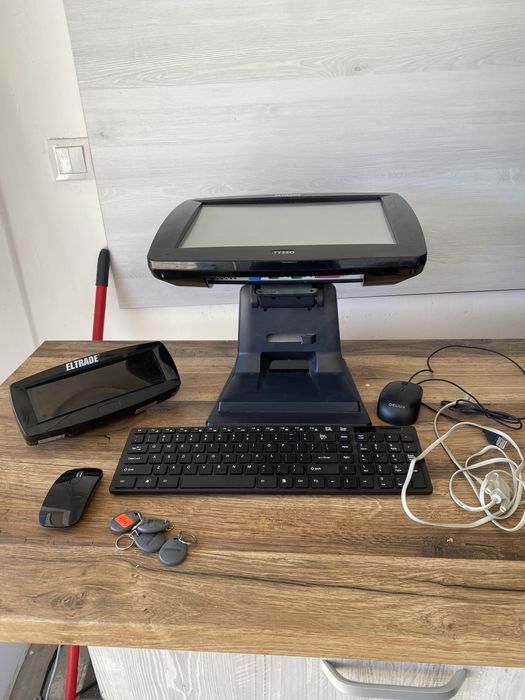 Пос система-touch screen