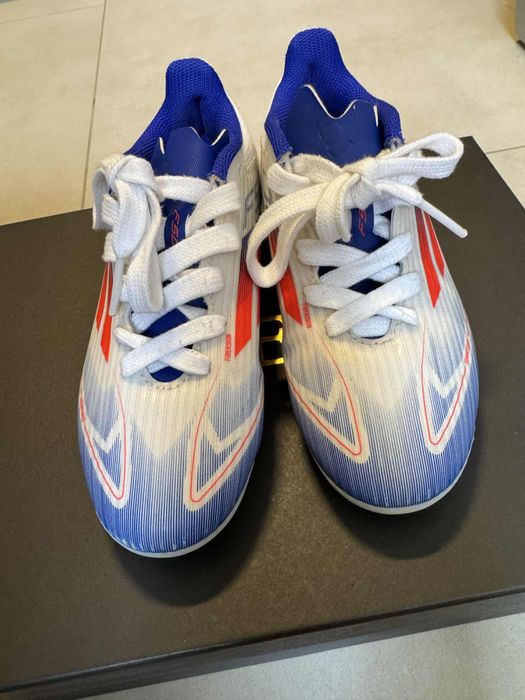 Ghete  fotbal F50 Adidas