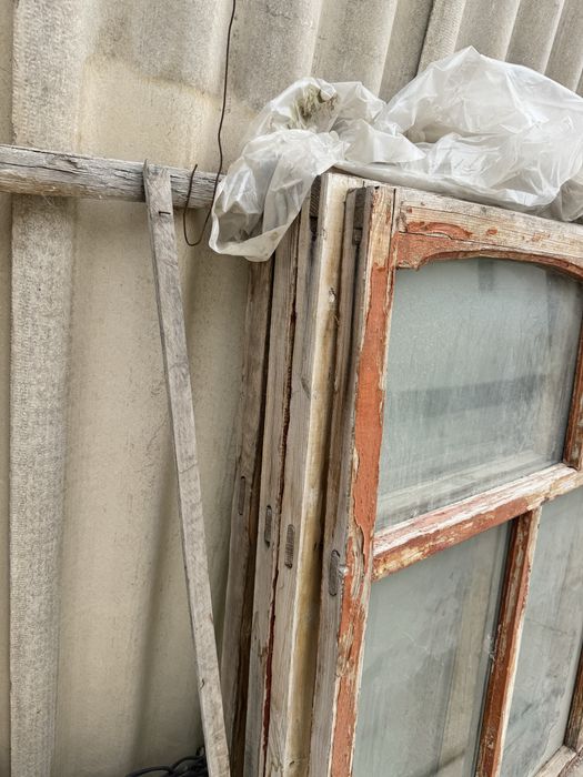 Деревянные окна на продажу