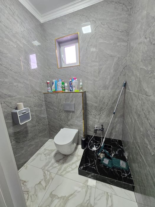 Продается два дома в одном участке