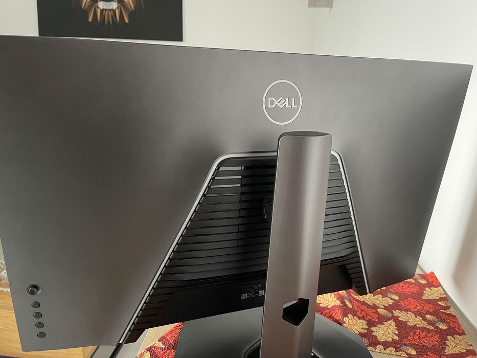 Monitorul Dell G3223q