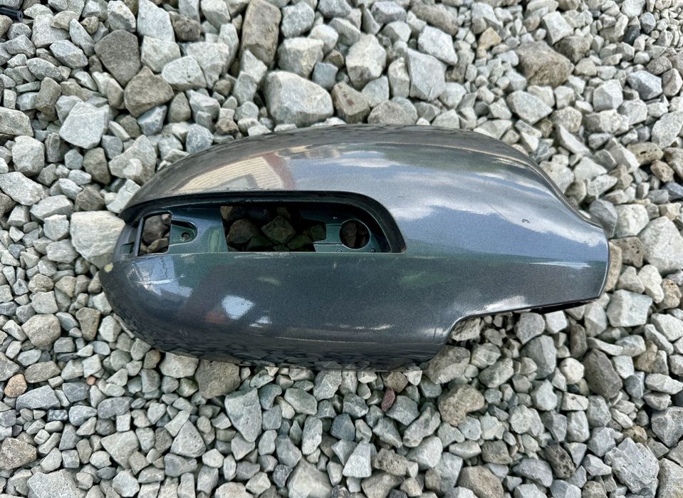 Оригинална капачка за дясно огледало за Hyundai i 30/ Хюндай и 30