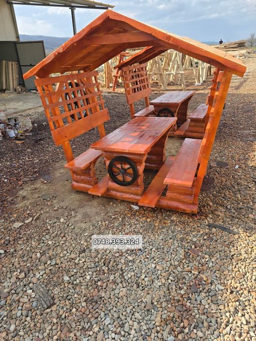 Foisor rustic  din lemn masiv terasa  masă  cu băncuțe