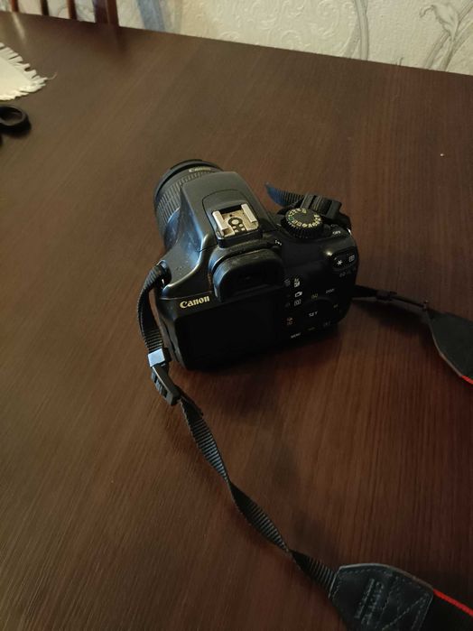 Фотоаппарат Canon