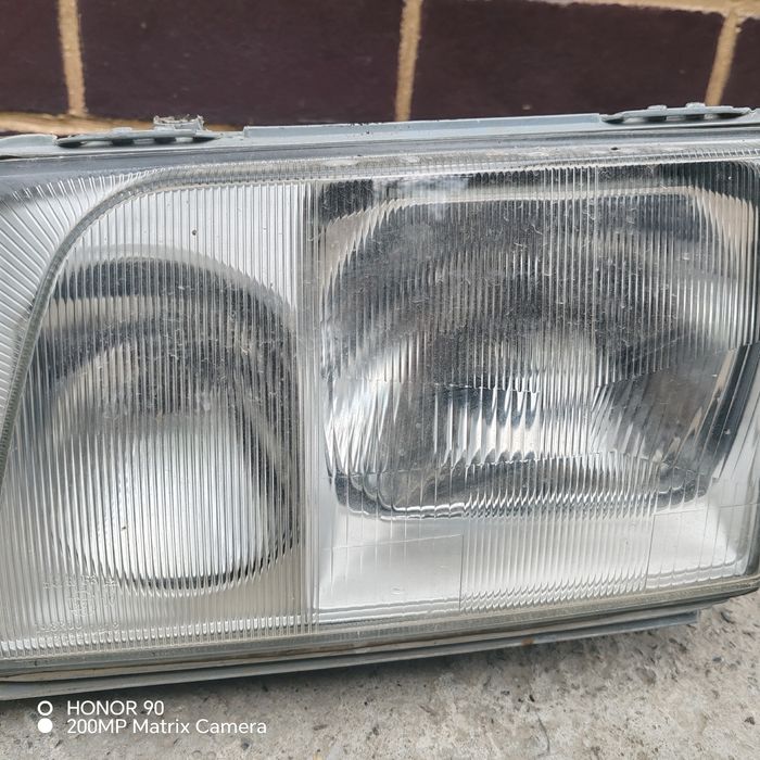 Мерседес 124 ешка фара сатылады