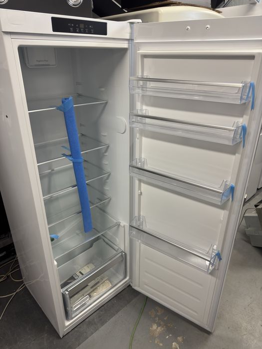 Frigider Bauknecht KR17G4WS2