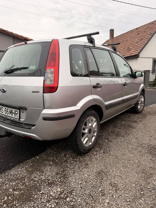 Vând Ford fusion 1.4 tdci