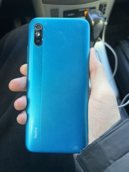 Продам Редми срочно работает хорошо